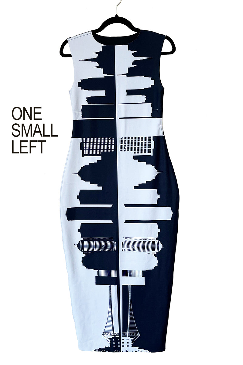 DETROIT SKYLINE REVERSIBLE PENCIL DRESS - 1X SMALL LEFT